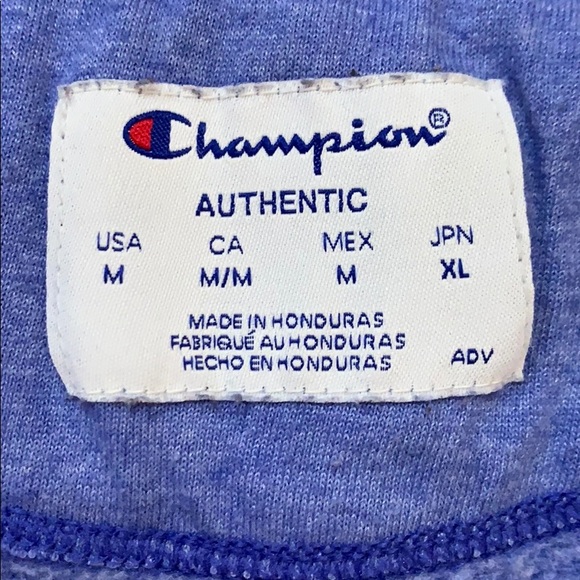 Champion Sweatshirt - Picture 4 of 5